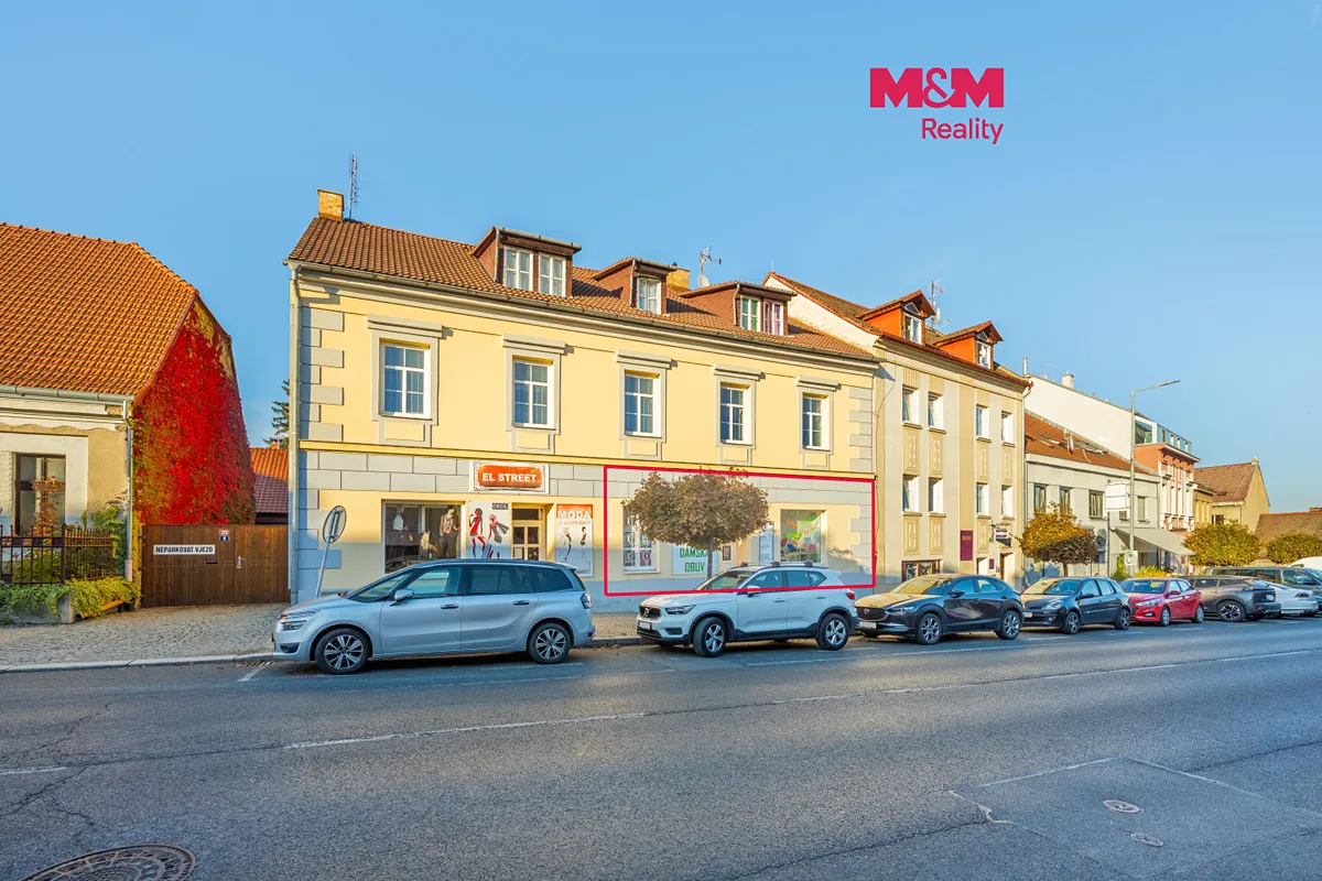 Prodej obchodního prostoru 70 m²